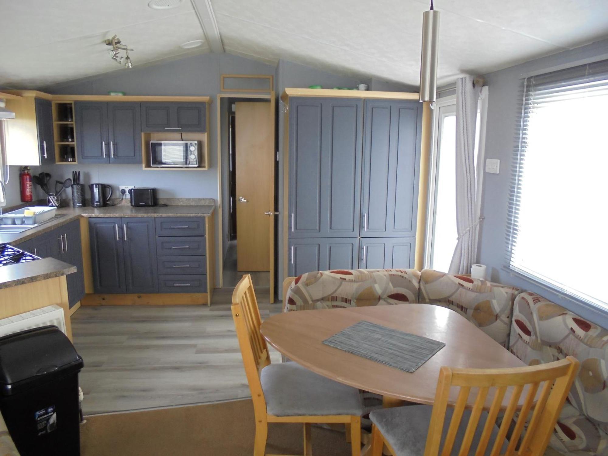 8 Berth On The Chase Hotel Ingoldmells Exterior photo
