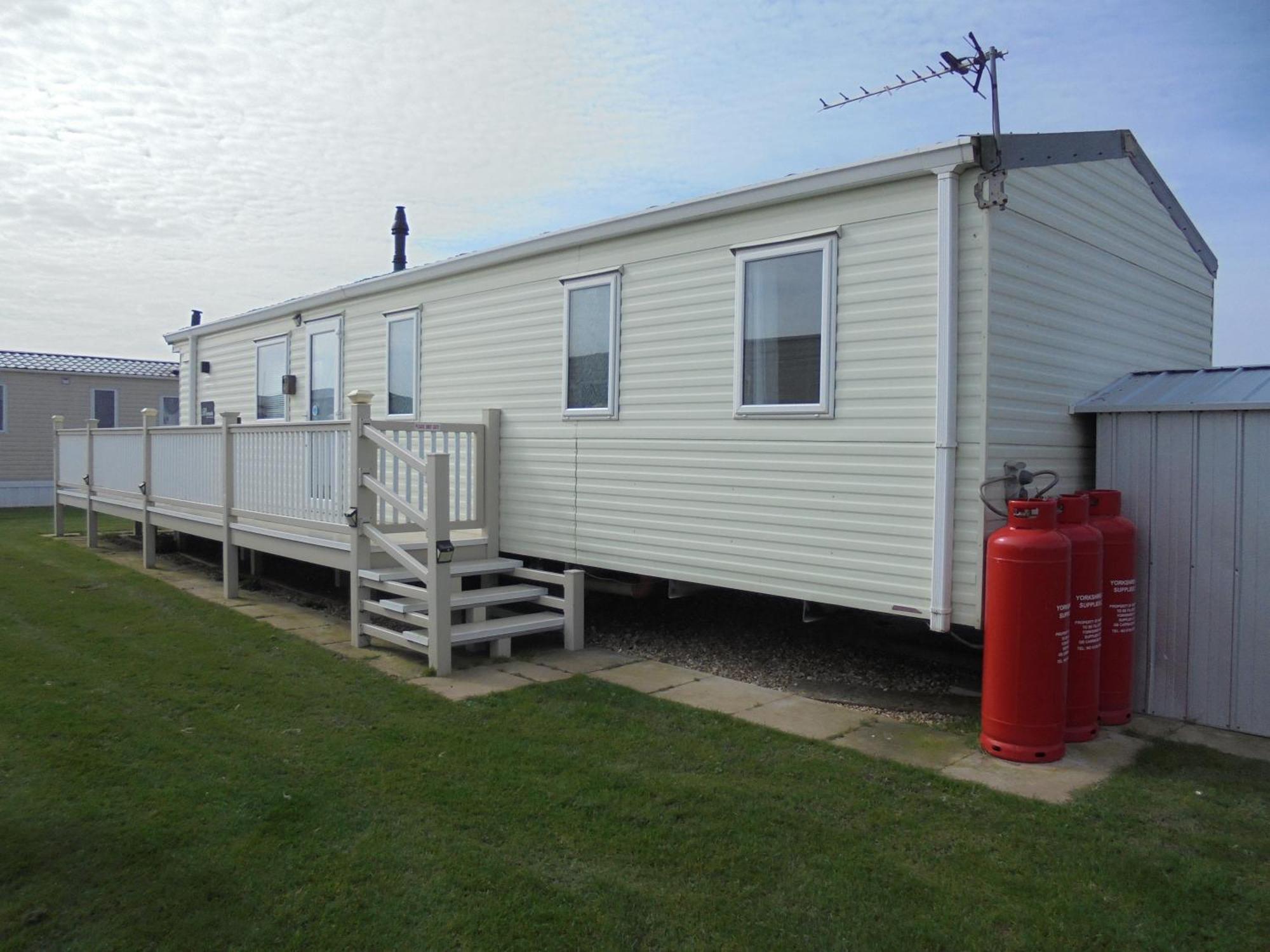 8 Berth On The Chase Hotel Ingoldmells Exterior photo